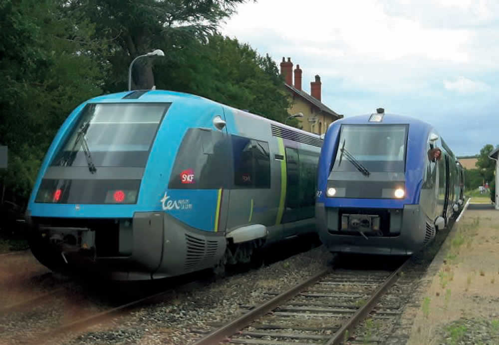 RP232 : En cabine de conduite d’un autorail X 73500 De Clermont-Ferrand à Montluçon (2e partie)