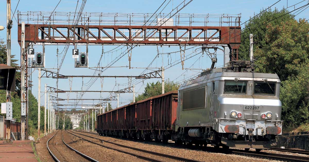 Paris – Brétigny : vers un renouvellement de la caténaire