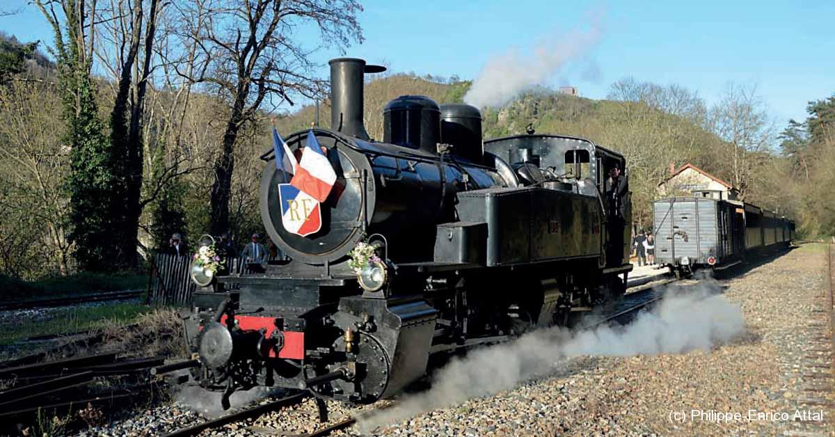 Train de l’Ardèche : 2 Mallet centenaires et des autorails ex-CFC en renfort