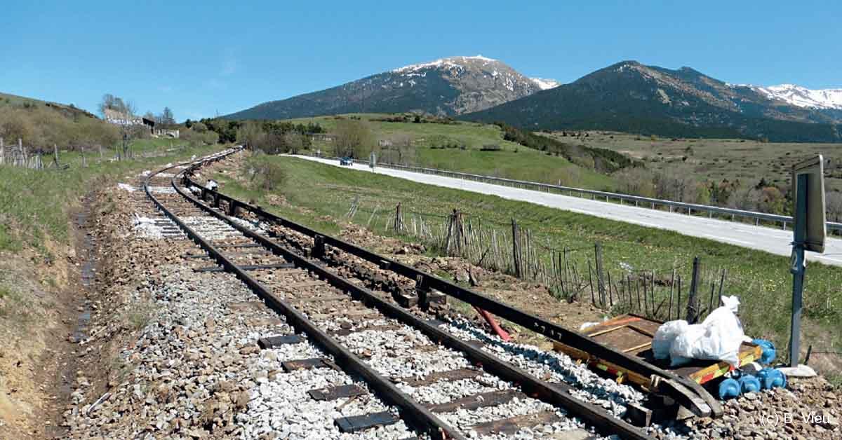 Train jaune : la rénovation de la voie se poursuit