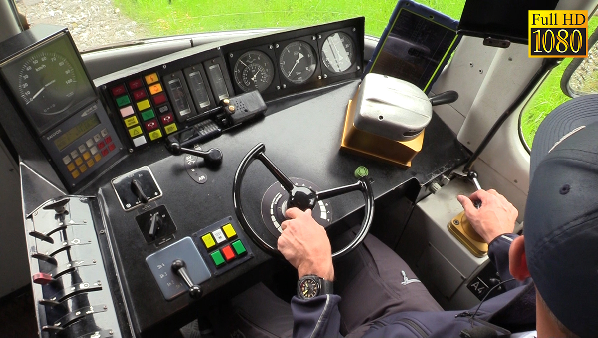 RP267 : De Montreux à Zweisimmen et retour – En cabine d’une ABDe 8/8 et d’une Ast Superpanoramic (2e partie)