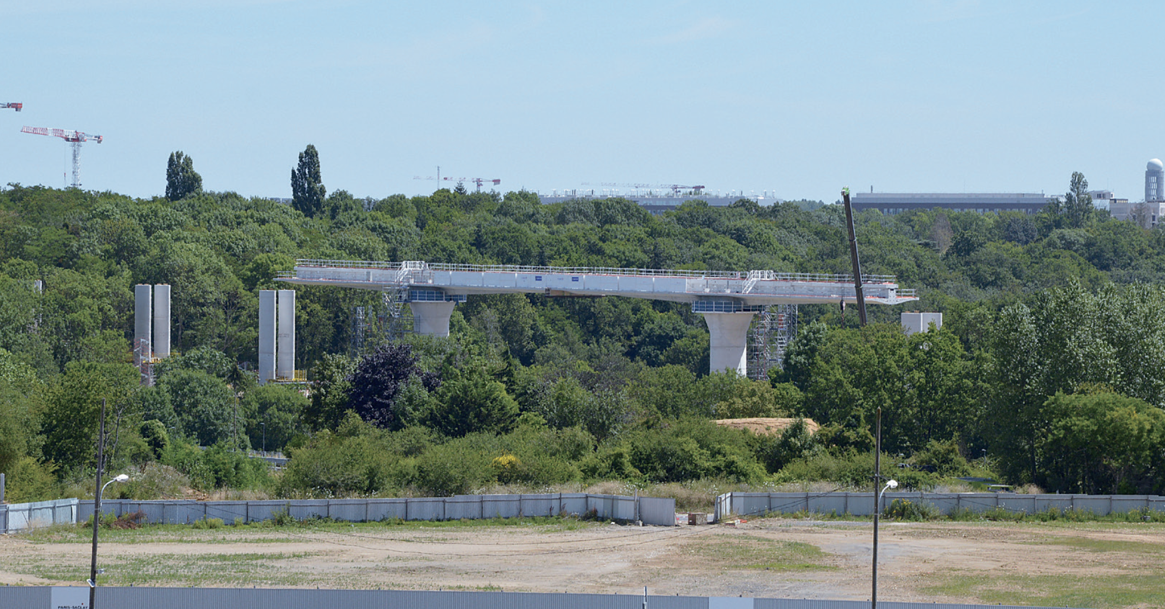 Le viaduc de la ligne 18 est lancé
