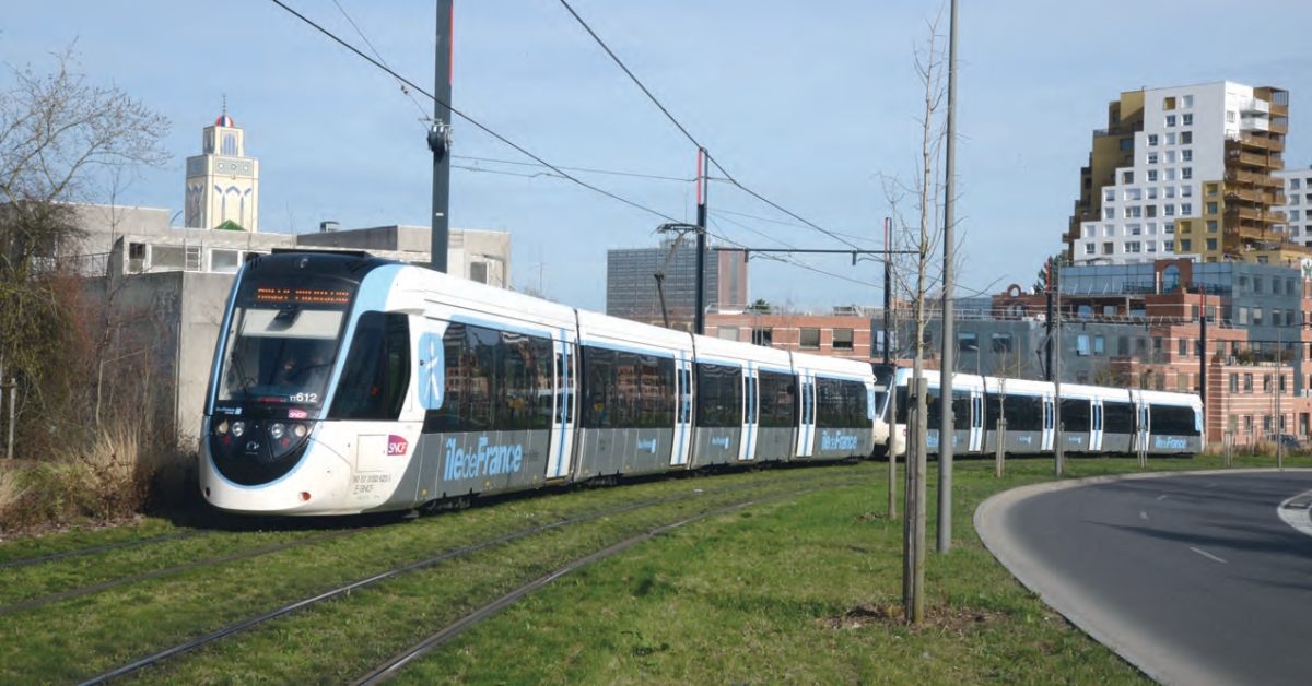 T 12 ENFIN UNE VRAIE LIGNE DE TRAM-TRAIN EN ÎLE-DE-FRANCE