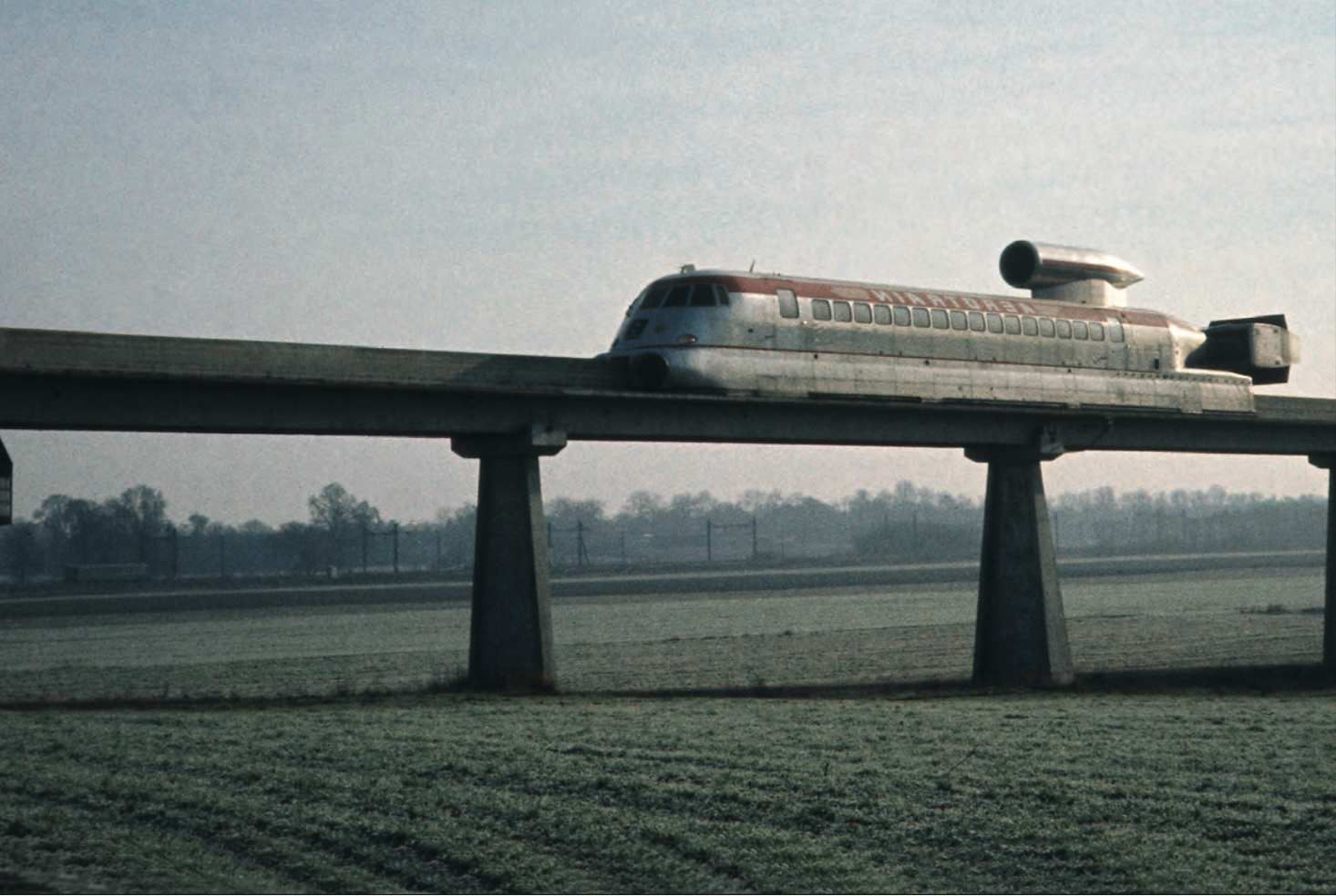 Sur les traces des utopies ferroviaires