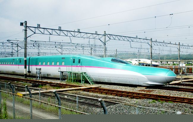 Lancement du Shinkansen E5 nouvelle génération