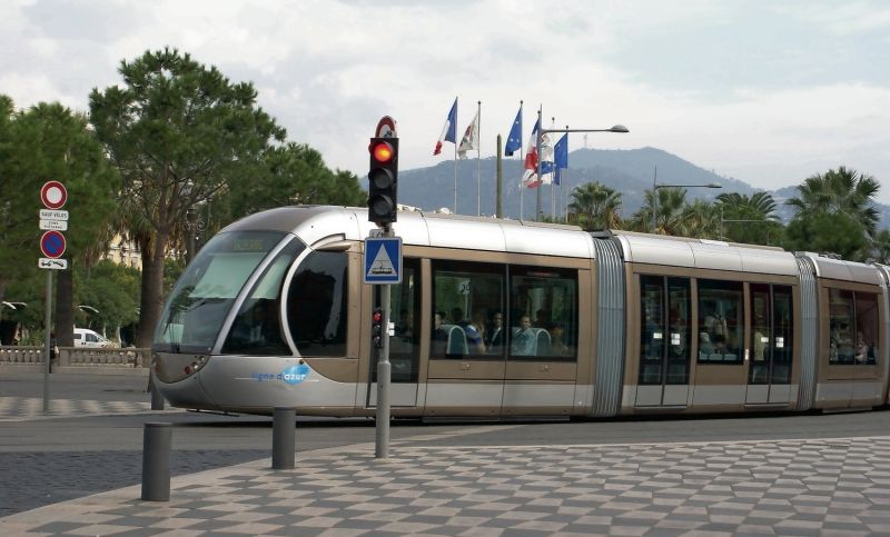 Des rames rallongées pour répondre au trafic niçois