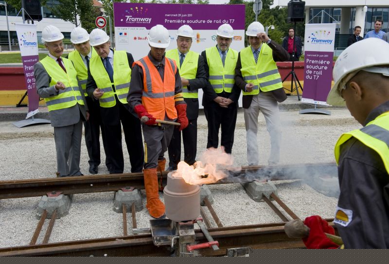 Ile-de-France : première soudure pour le tramway T7